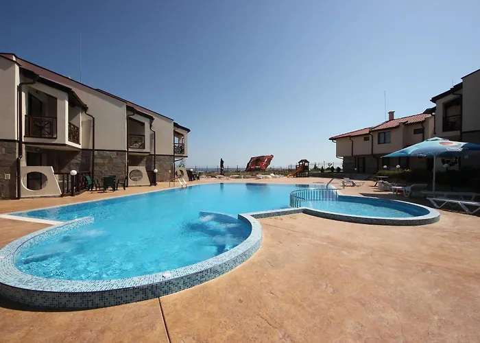 Menada Imperial Heights *